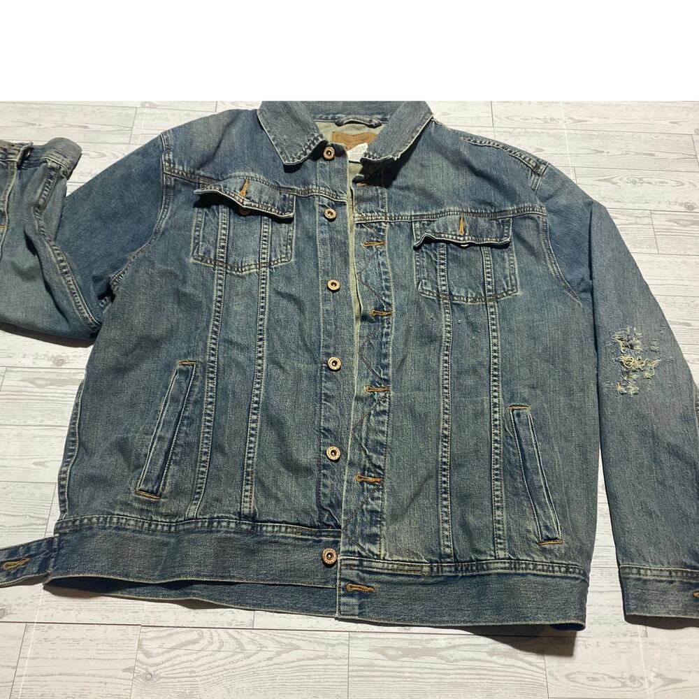 Arizona Jean Co Premium Denim Jacket Men’s XL Blue Distressed Trucker